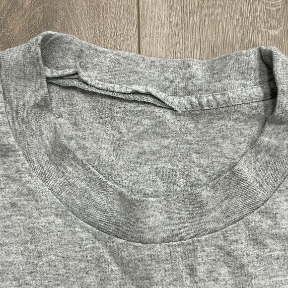 2002 Tampa Bay Buccaneers NFC Champions Helmet Logo Tee T Shirt Size Medium M B4 - Picture 3 of 4